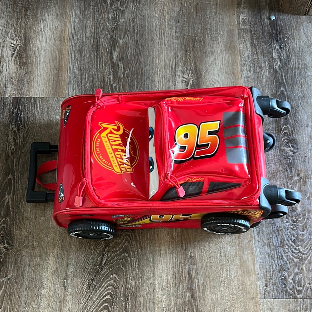 Cars Lightning McQueen Rolling travel bag